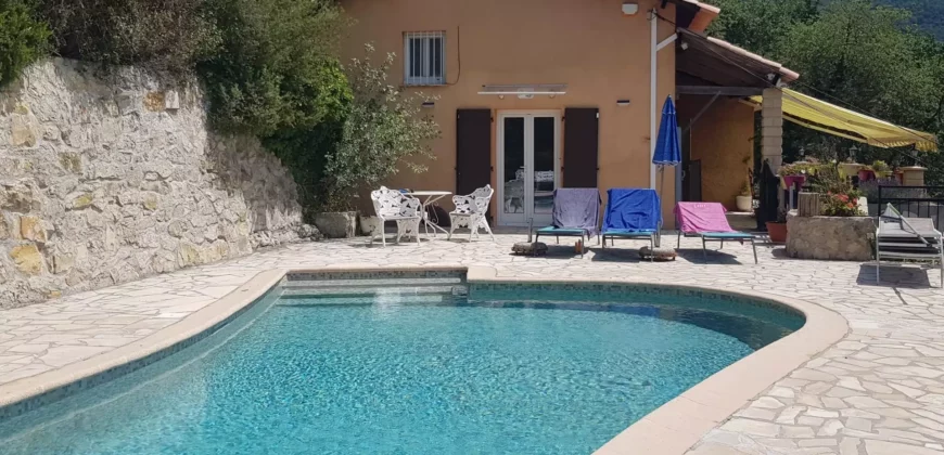 Belle villa avec piscine – Peille – Virounours